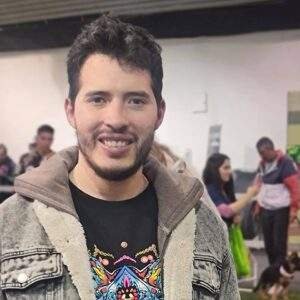 Foto de perfil de Edgar Medina, fundador de Crónica Marketing y Crónica Tech
